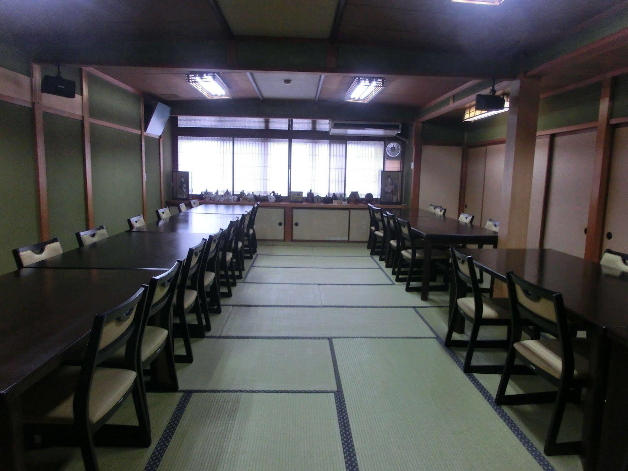 Minshuku Iwatakan Takayama  Esterno foto